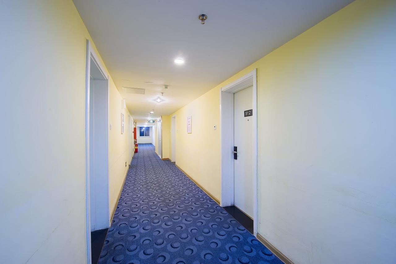 7Days Inn West Liaoyang Road Carrefour Thanh Đảo Ngoại thất bức ảnh